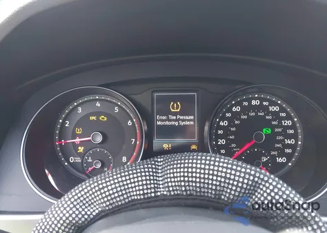 2020 Volkswagen Atlas Cross Sport 2.0T Se W/Technology/2.0T Se W/Technology R-Line from USA, damaged, VIN 1V26C2CA1LC204437